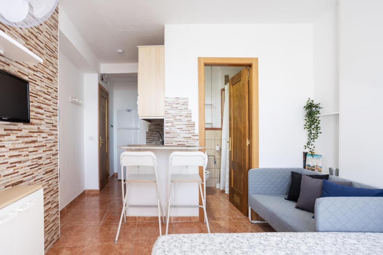 Apartamentos Ohana - Edificio Tonillo ลอส กริสเตียนอส ภายนอก รูปภาพ