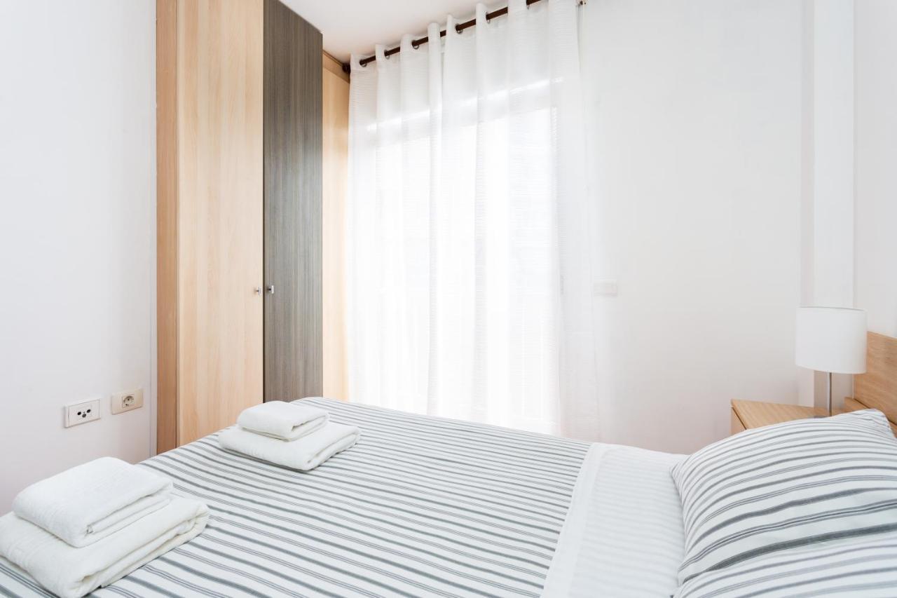 Apartamentos Ohana - Edificio Tonillo ลอส กริสเตียนอส ภายนอก รูปภาพ