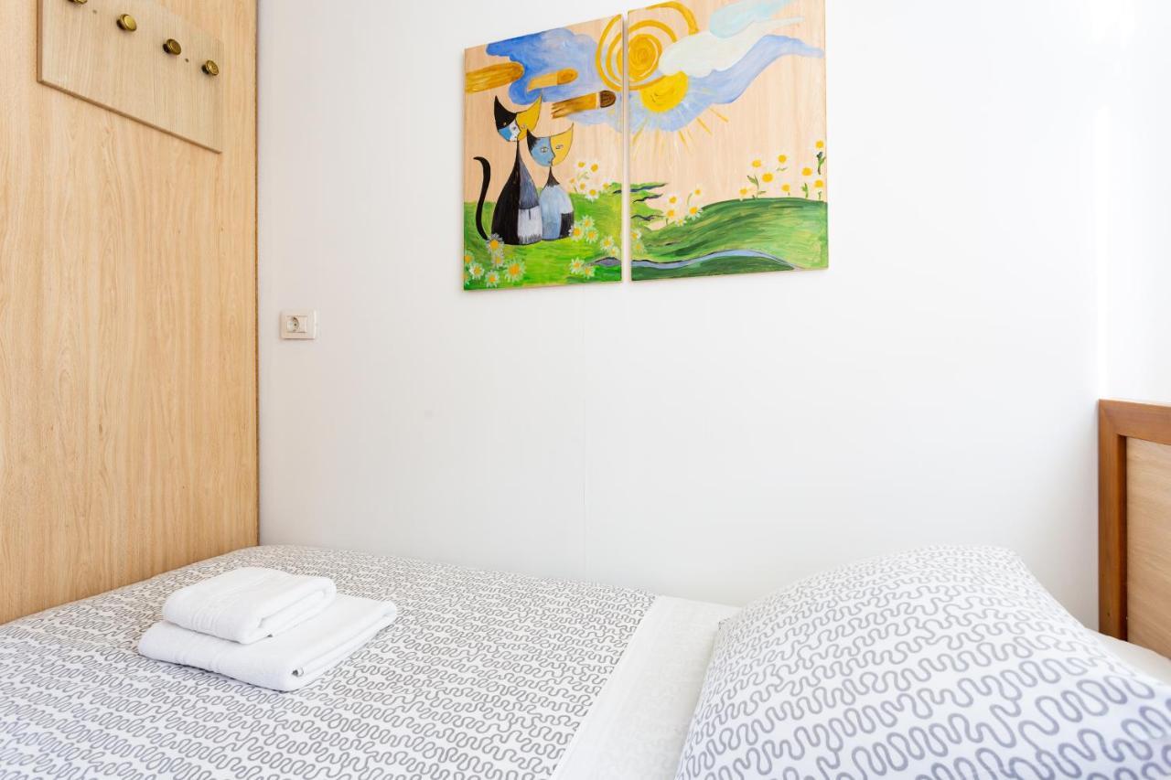 Apartamentos Ohana - Edificio Tonillo ลอส กริสเตียนอส ภายนอก รูปภาพ