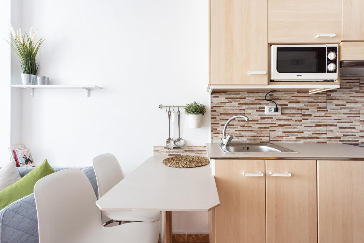 Apartamentos Ohana - Edificio Tonillo ลอส กริสเตียนอส ภายนอก รูปภาพ