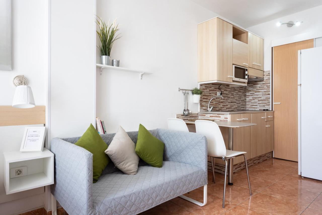 Apartamentos Ohana - Edificio Tonillo ลอส กริสเตียนอส ภายนอก รูปภาพ